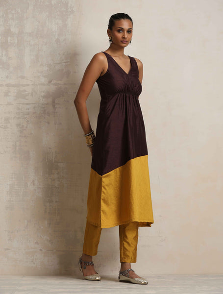 trueBrowns Cola Silk Kurta Set - Distacart