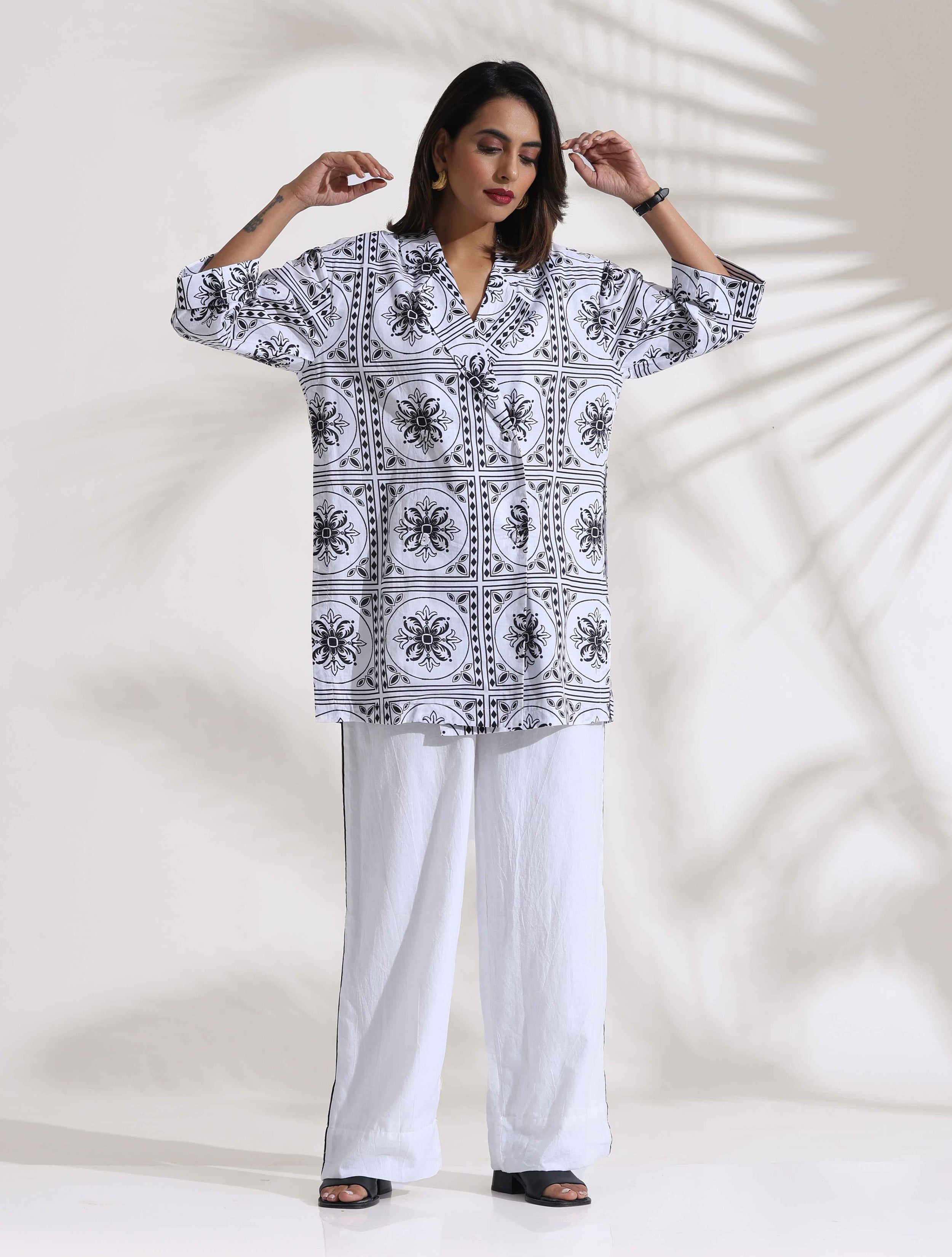 trueBrowns White Cotton Print Jacket Co-ord Set - Distacart
