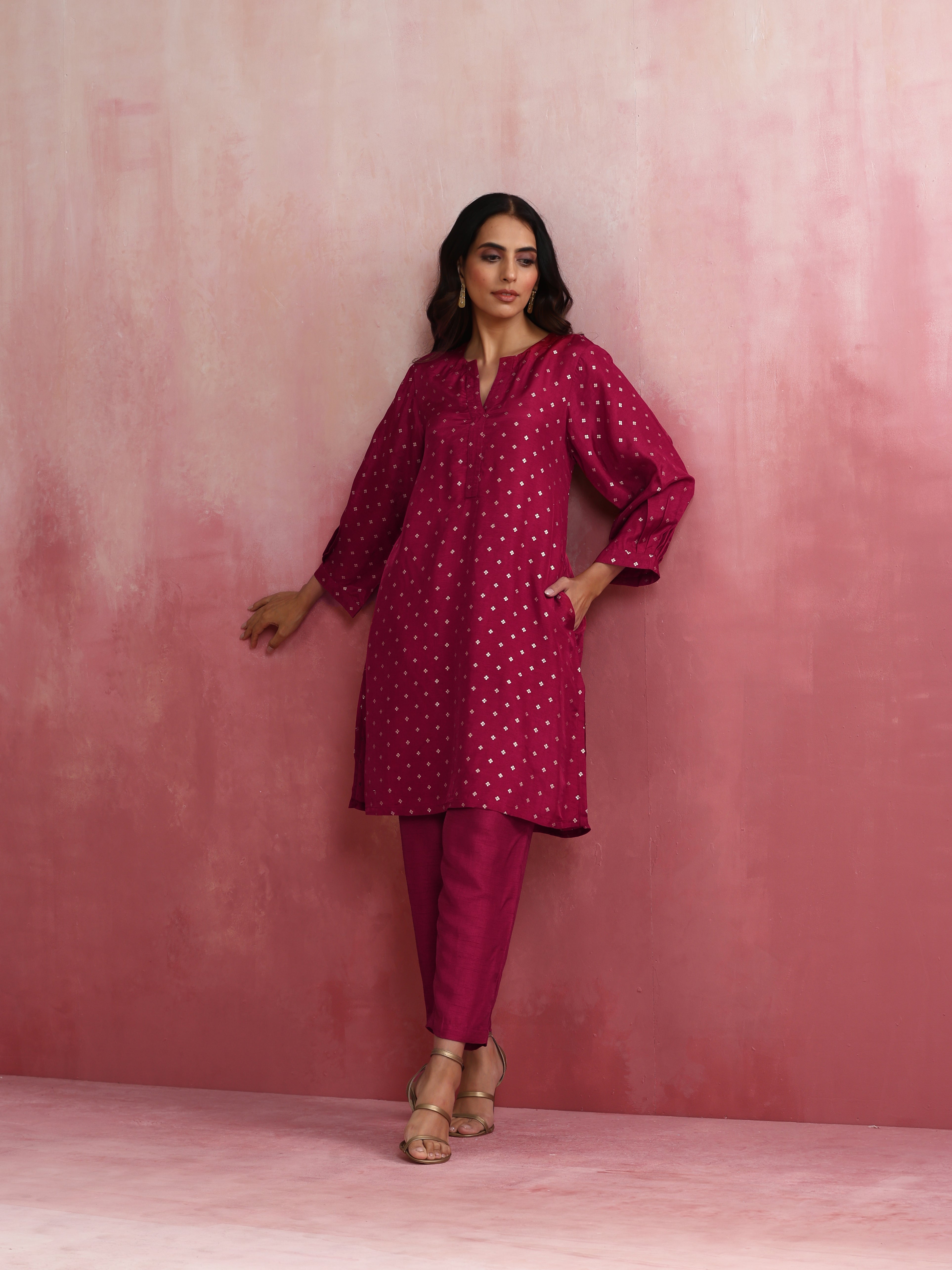 trueBrowns Pink Viscose Silk Kurta Co-ord Set - Distacart