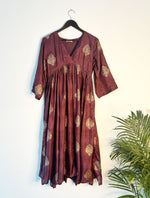 Thumbnail for trueBrowns Wine Zari Kurta