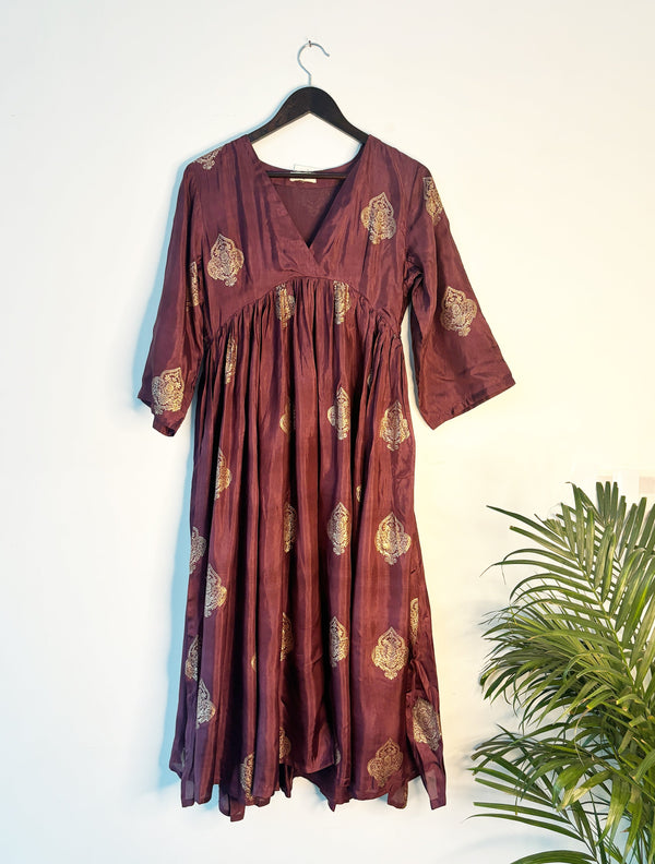 trueBrowns Wine Zari Kurta