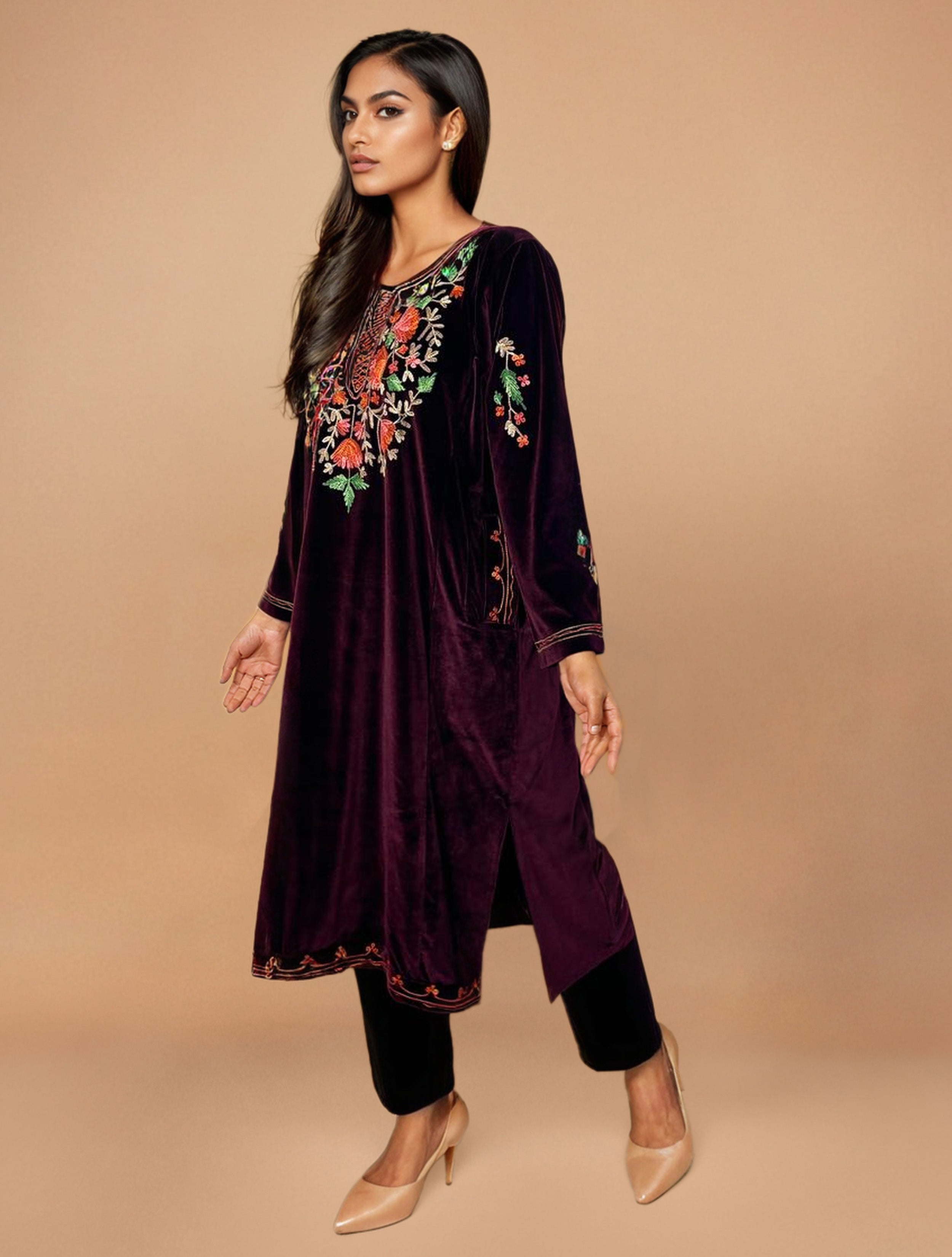 trueBrowns Maroon Velvet Embroidered Kurta Set - Distacart