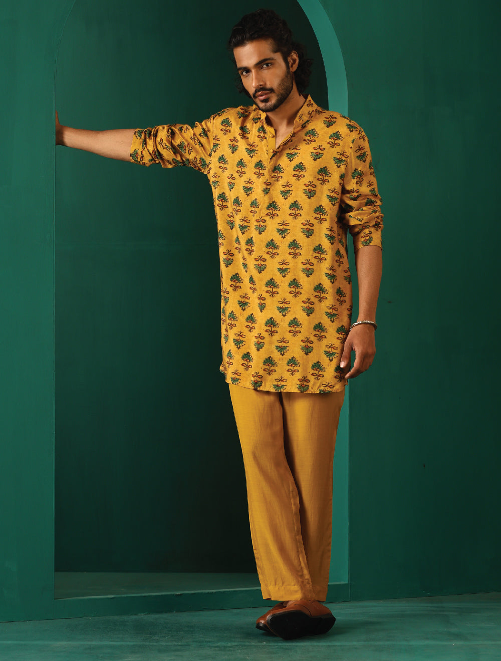 trueBrowns Men's Mustard Flower Stem Muslin Silk Printed Co-ord Set - Distacart