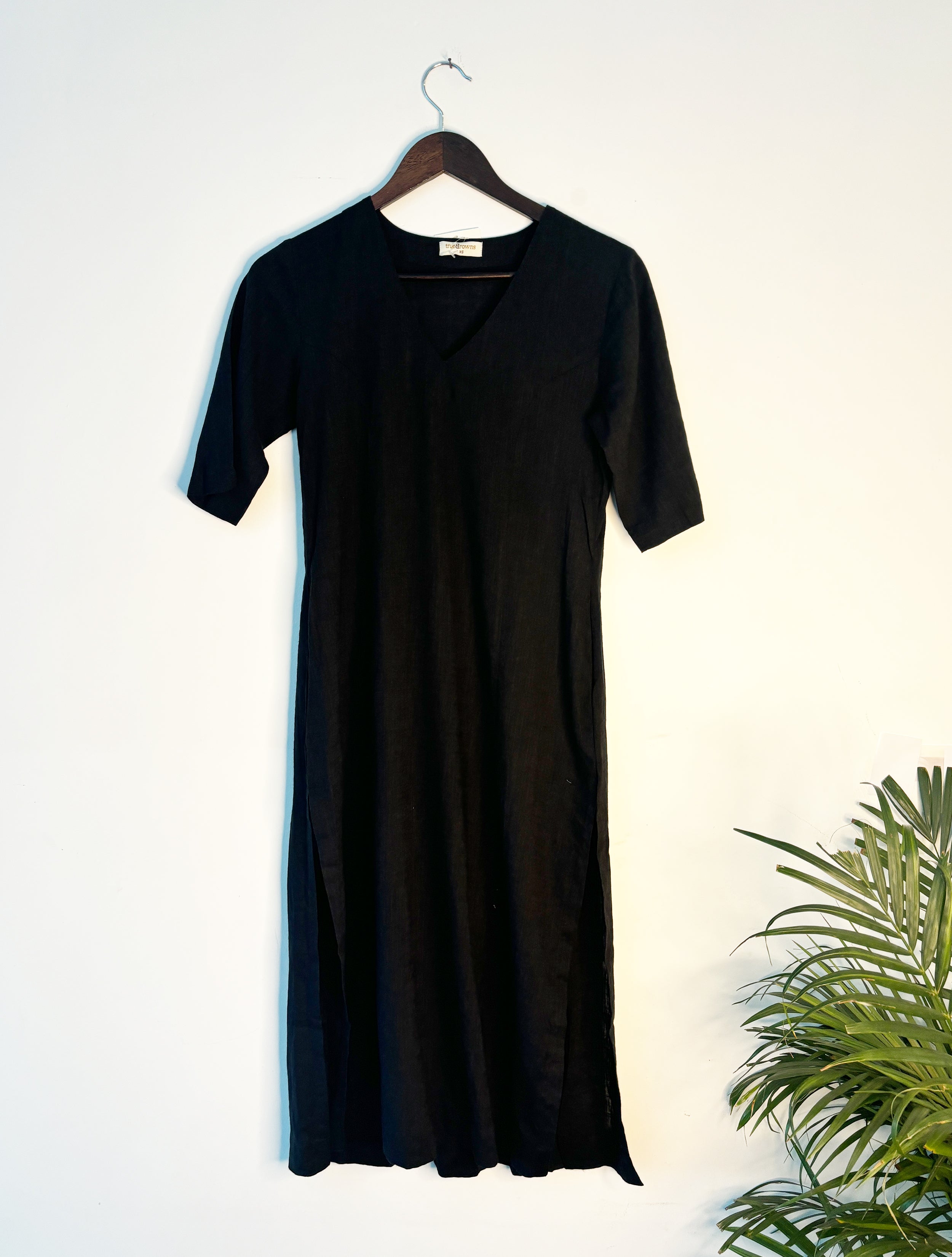 trueBrowns Black Slub Kurta - Distacart
