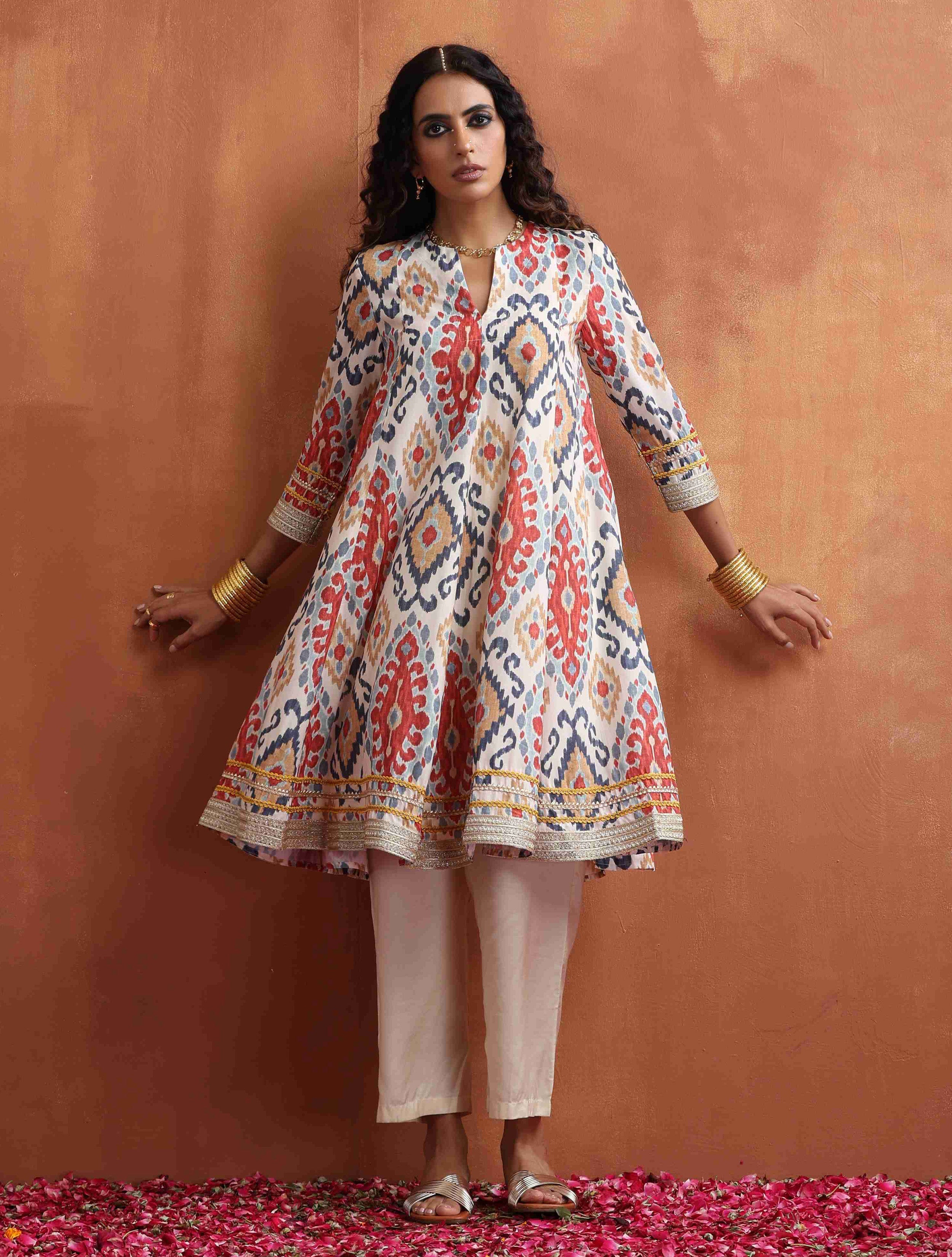 trueBrowns Off White Ikat Print Anarkali Kurta Co-ord Set - Distacart
