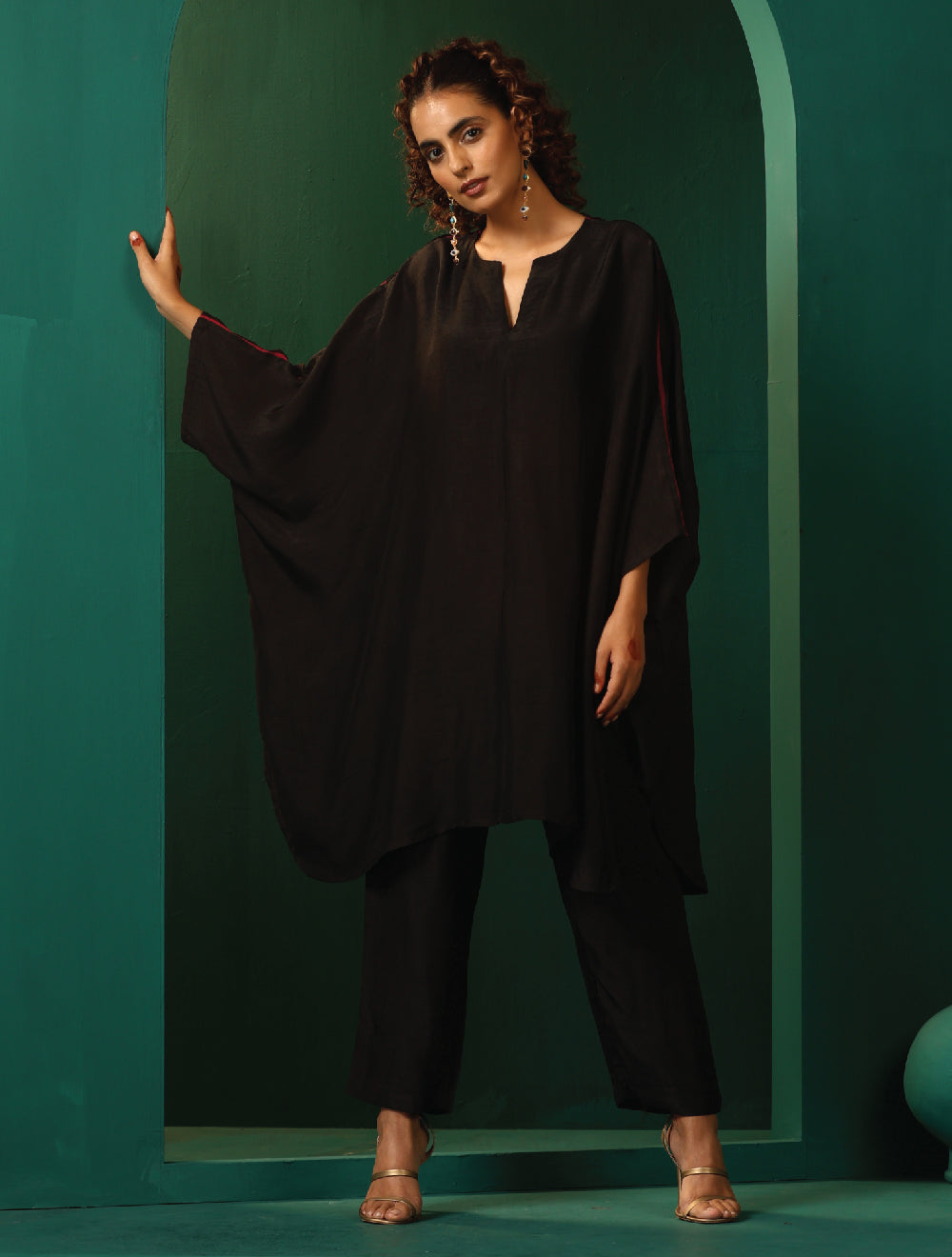trueBrowns Black Silk Kaftan Pant Set - Distacart