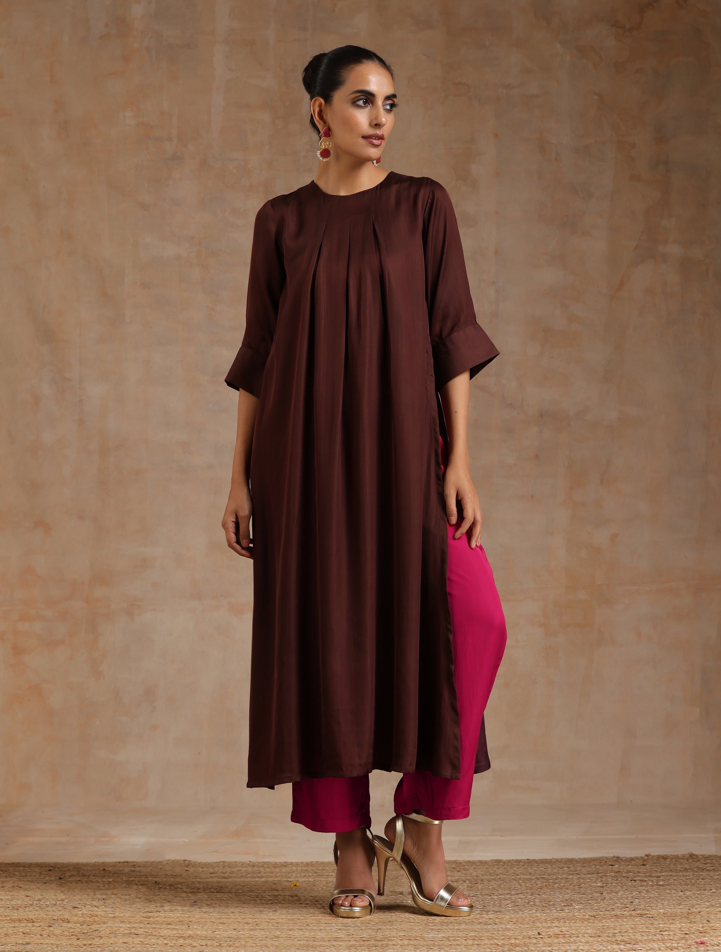 trueBrowns Cola Brown Modal Satin Neck Pleat Kurta Set - Distacart