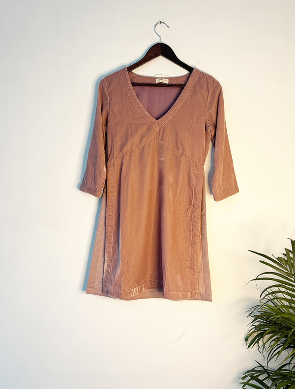 trueBrowns Light Pink Velvet Kurta