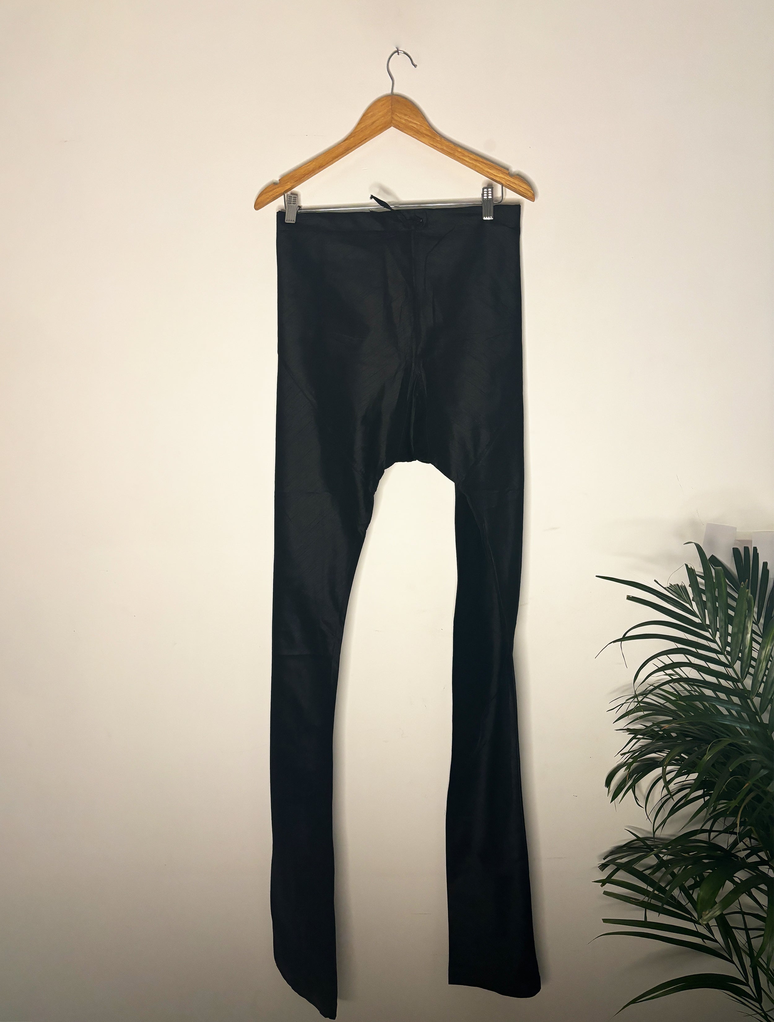trueBrowns Black Silk Pajama - Distacart