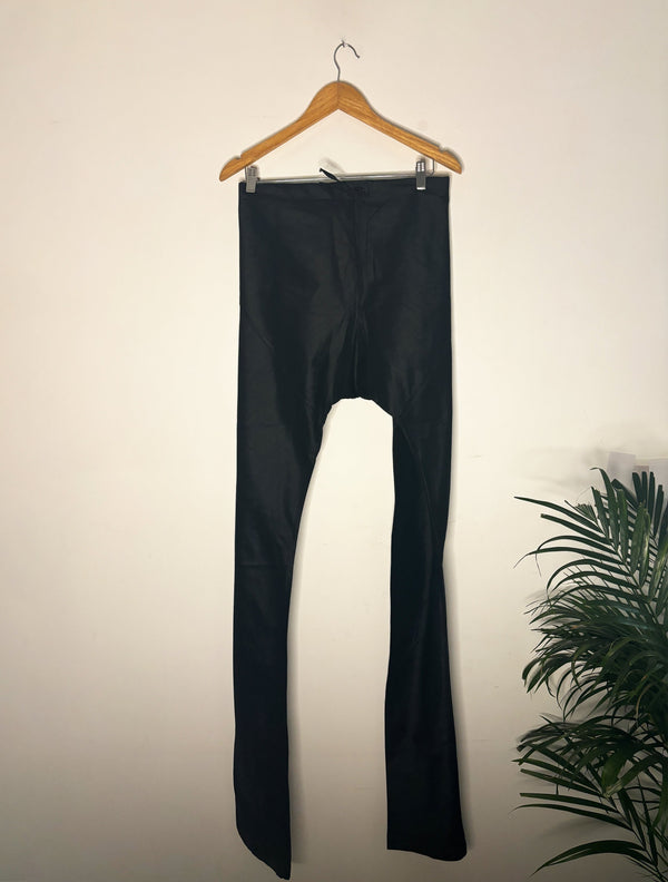 trueBrowns Black Silk Pajama