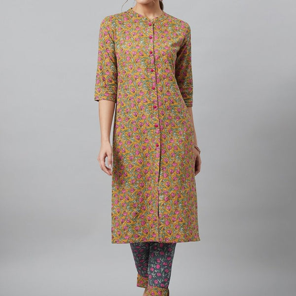 Aks Floral Printed Mandarin Collar Regular Pure Cotton Kurta With Trousers - Distacart