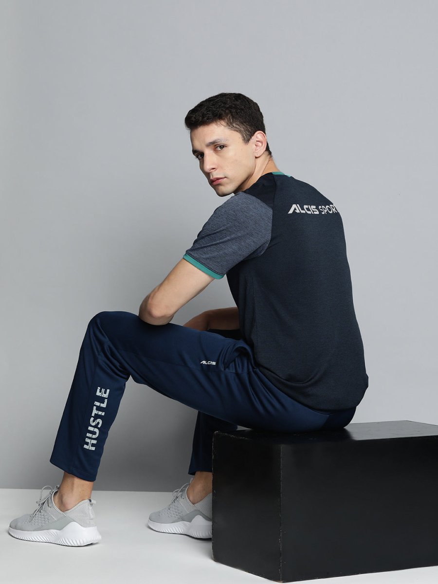Alcis Men Colourblocked Dry Tech Slim Fit T-shirt - Distacart