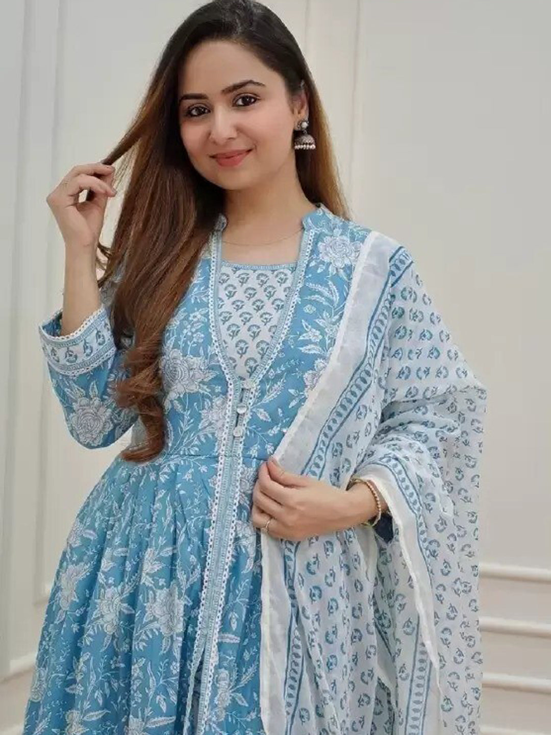 Kalini Floral Printed Pure Cotton Anarkali Kurta & Trousers With Dupatta - Distacart