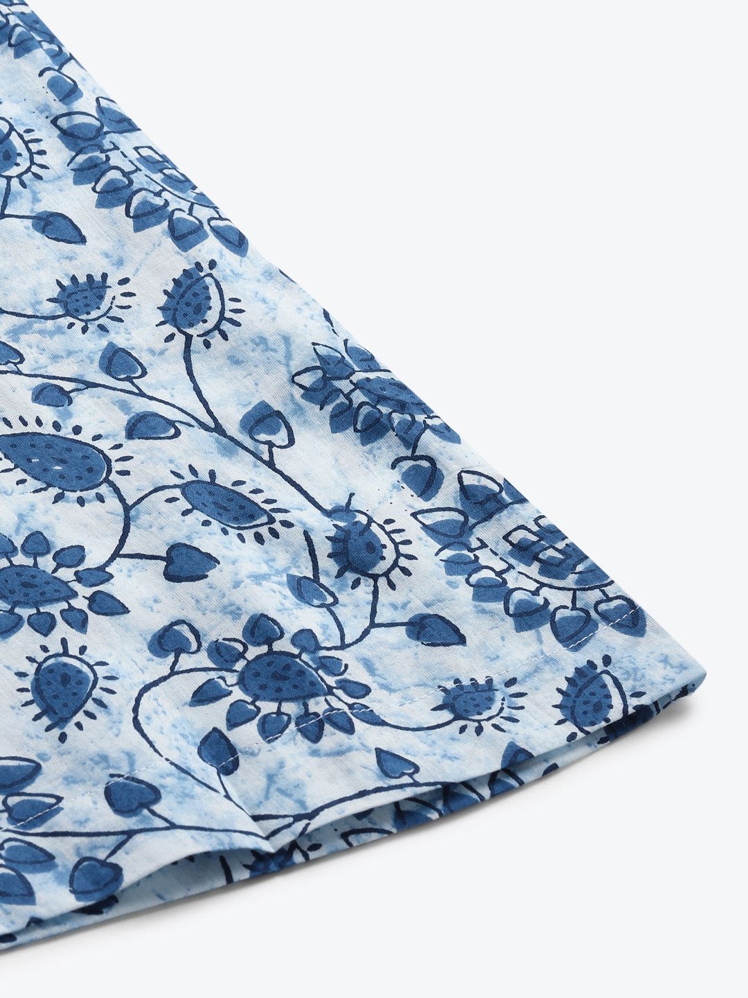 TAG 7 Women White & Blue Printed Pure Cotton Flared Palazzos