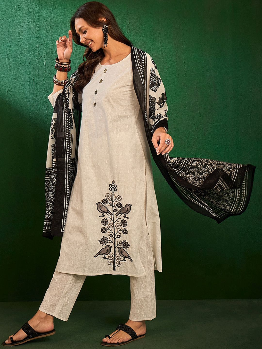 Sangria Floral Embroidered Pure Cotton Thread Work Kurta with Trousers & Dupatta - Distacart