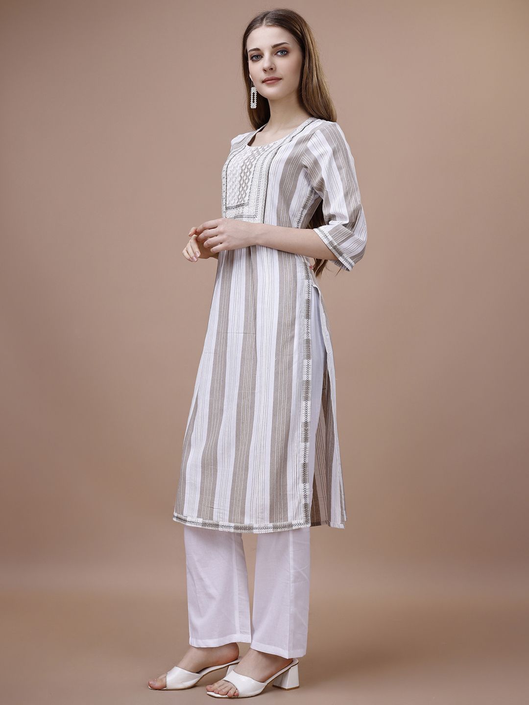 Ode by House of Pataudi White Striped Printed Round Neck Cotton Straight Kurta - Distacart