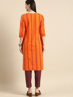 Thumbnail for All About You Women Orange Printed Kurta with Maroon Solid Trousers - Distacart