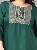 Thumbnail for Sztori Plus Size Geometric Embroidered Thread Work Straight Kurta - Distacart
