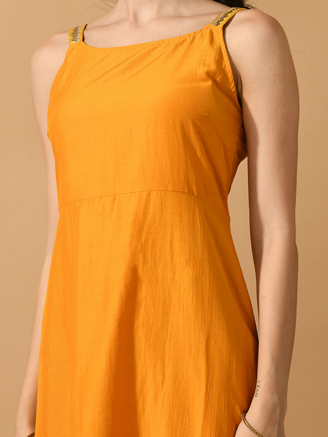 Myshka Women's Yellow Solid Party Kurta Sets - Distacart