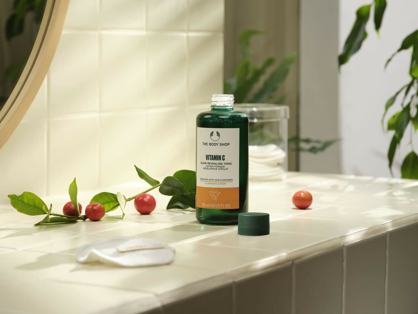 The Body Shop Vitamin C Glow Revealing Tonic - Distacart