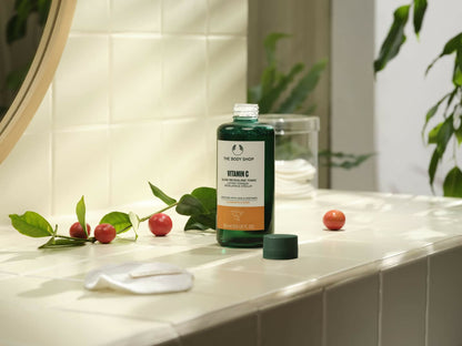 The Body Shop Vitamin C Glow Revealing Tonic - Distacart