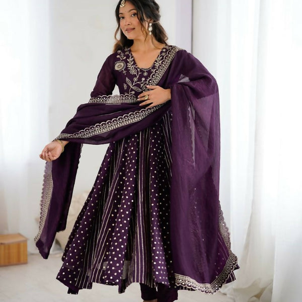 Teeya Creation Violet Color Heavy Crunchy Silk Embroidery Work Gown