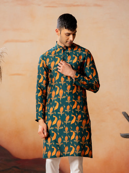 Peacock Print Kurta by Hilo Design - Distacart