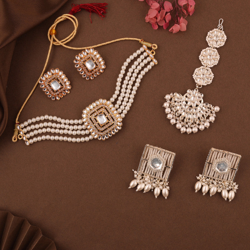 Tehzeeb Creations Fashionable Gold Necklace Earrings With Tikka Studded With Kundan And Pearl - Distacart