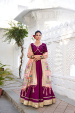 Thumbnail for Lorenvalley Green Vichitra Silk Plain with Paithani lace border Lehenga Choli - Distacart