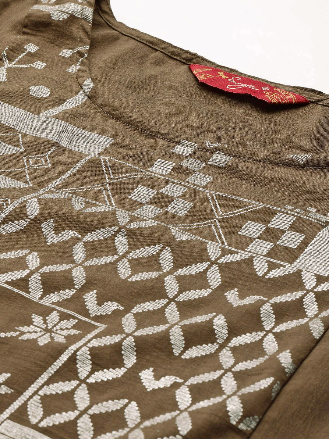 Sangria Foil Print Gotta Patti Panelled Kurta Set - Distacart
