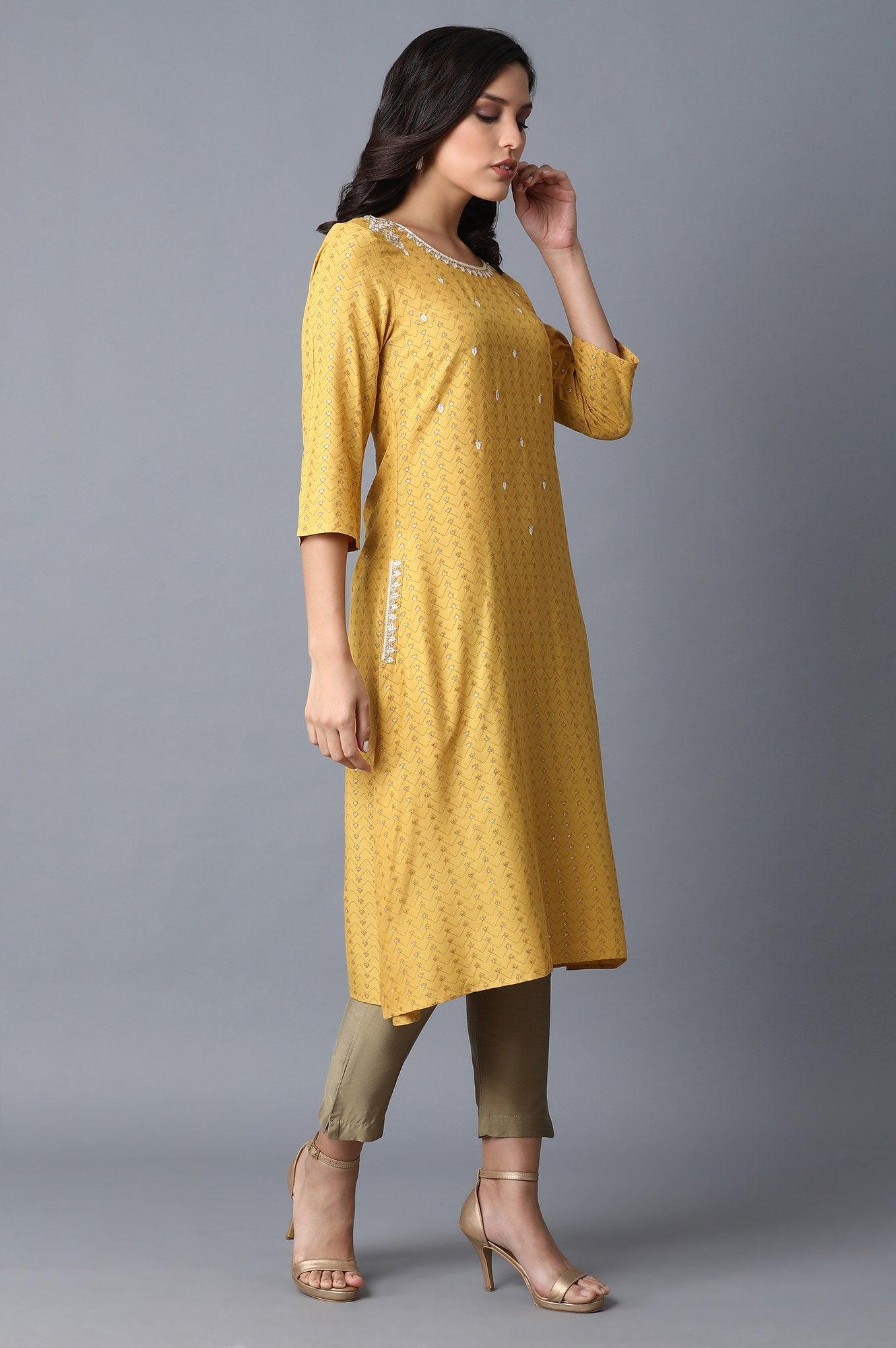 https://cdn.shopify.com/s/files/1/0722/3148/5636/files/20AUW13748-114724_4_cf880fe6-e631-40e9-9357-cef98b1ee2ec.jpg?v=1760465685
