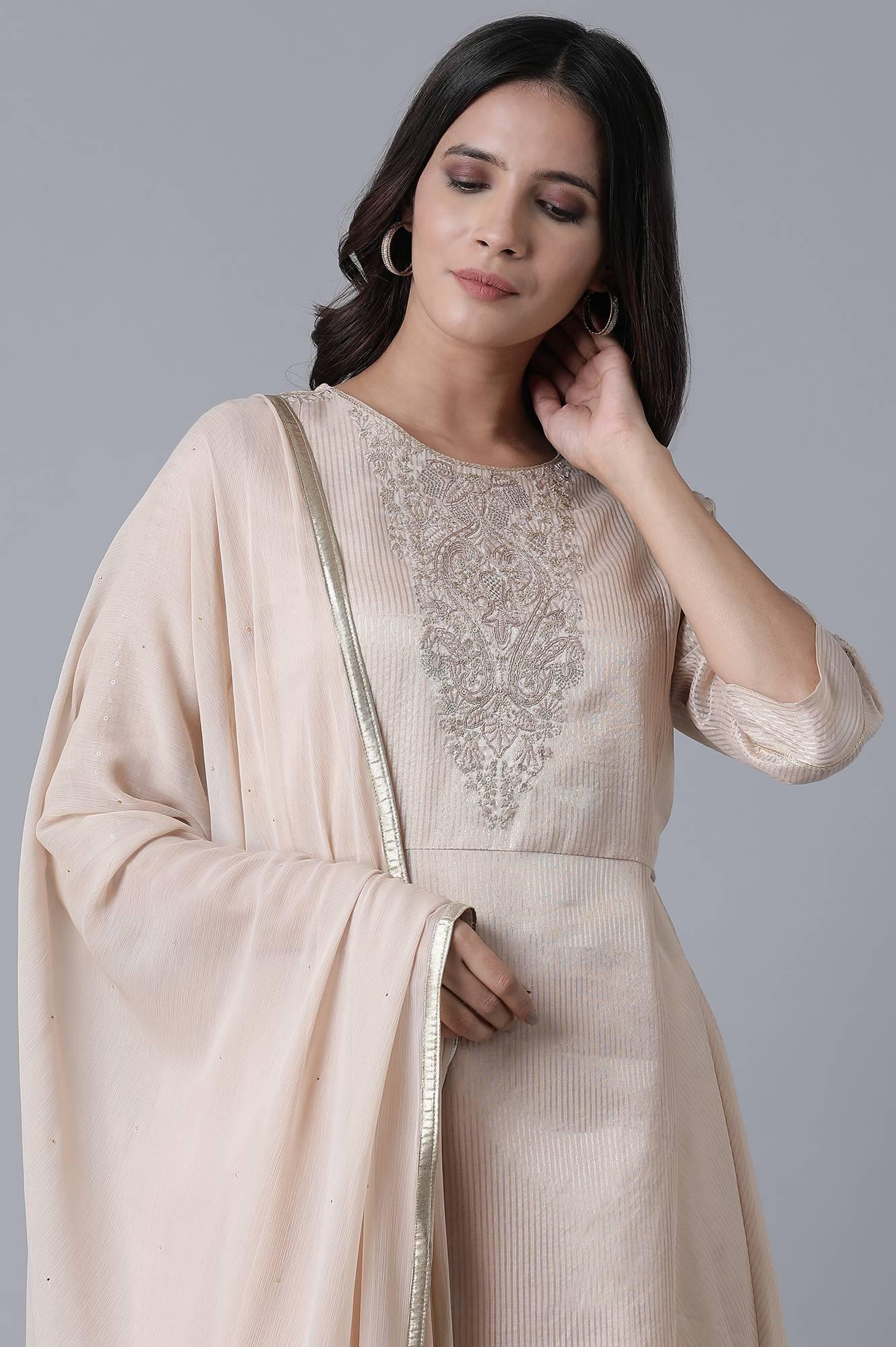https://cdn.shopify.com/s/files/1/0722/3148/5636/files/20AUWS13746-310690_5_04c48dcb-8dfe-4725-b0ea-9db65afcabf1.jpg?v=1760459131