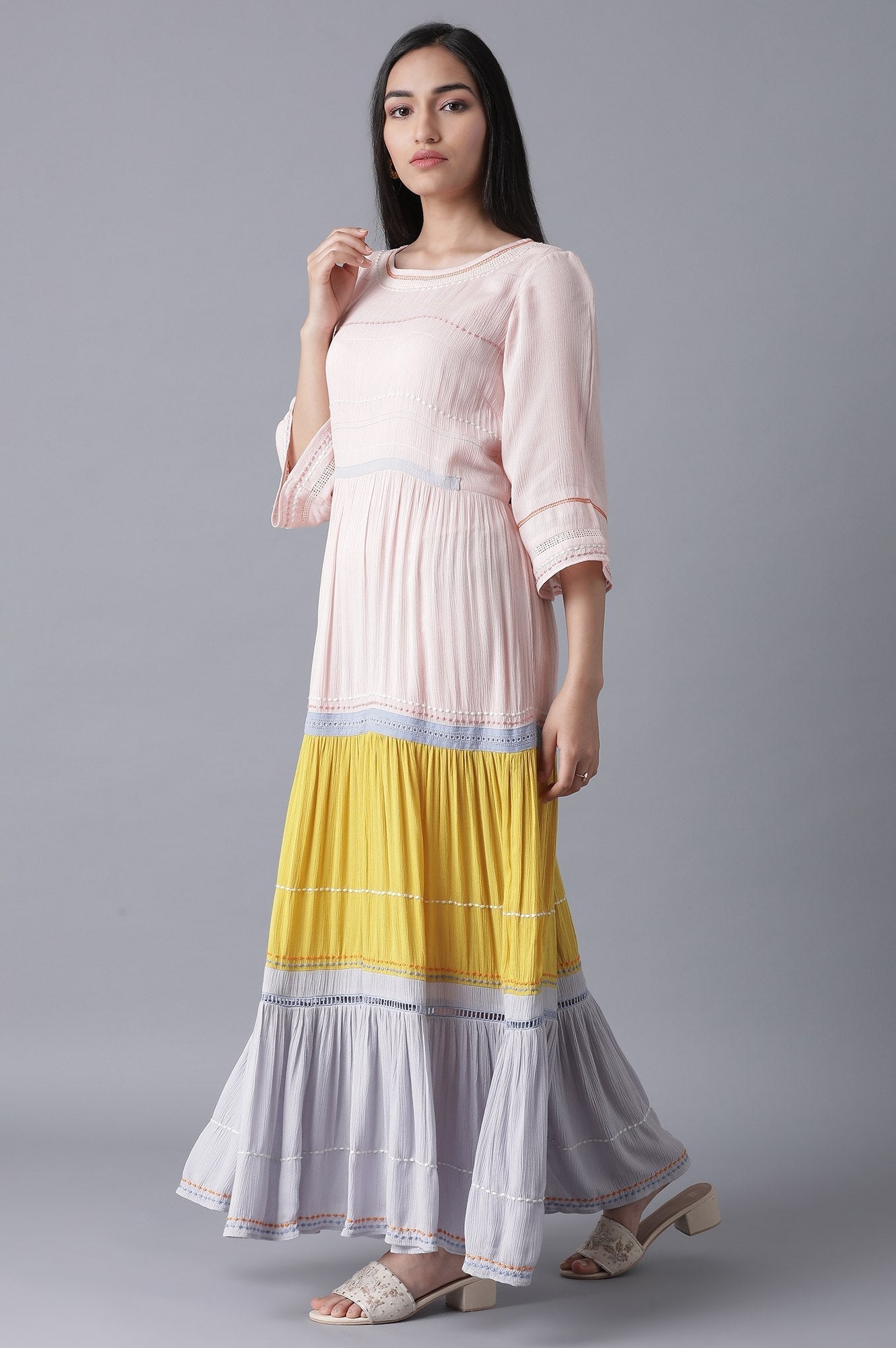 https://cdn.shopify.com/s/files/1/0722/3148/5636/files/20FEW13326-212755_3_8ef9376f-be50-438e-8348-e51113d1e437.jpg?v=1760485798