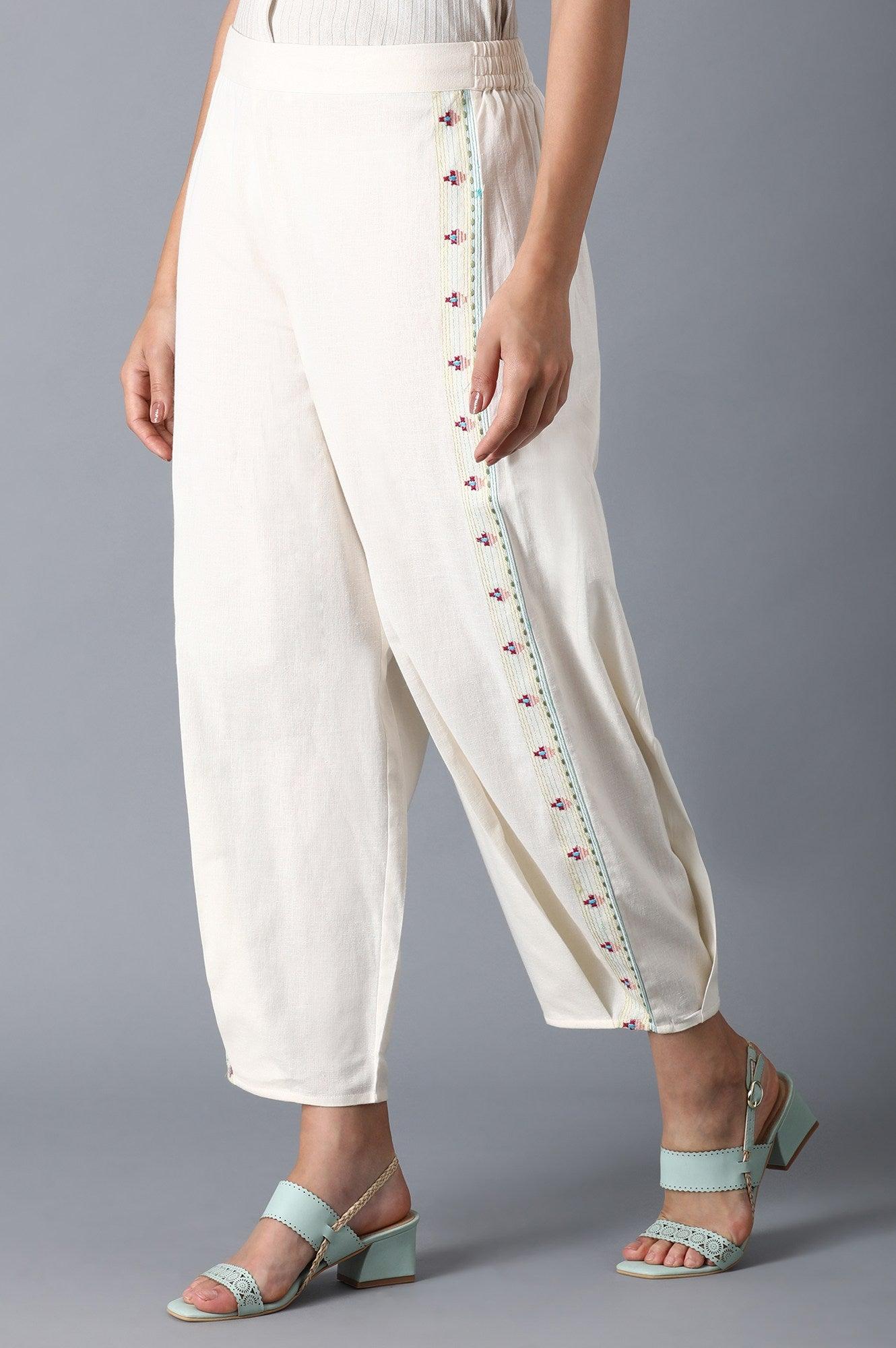 https://cdn.shopify.com/s/files/1/0722/3148/5636/files/20FEW60844-213664_3_5fb351b4-e308-4425-afbb-c8e285047d0c.jpg?v=1760458049