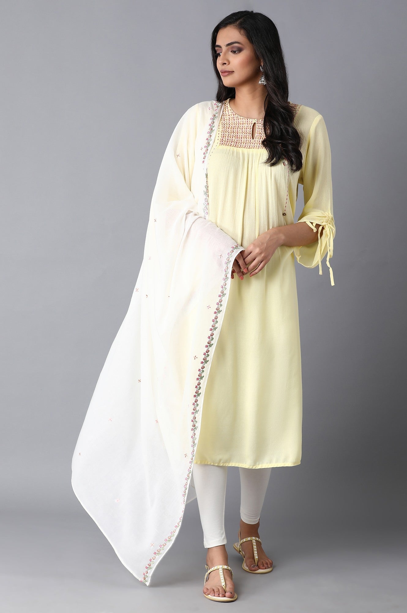 https://cdn.shopify.com/s/files/1/0722/3148/5636/files/20FEW80656-213996_3_657cfebd-df8e-400c-ad3b-38da47b5dfcc.jpg?v=1772278031