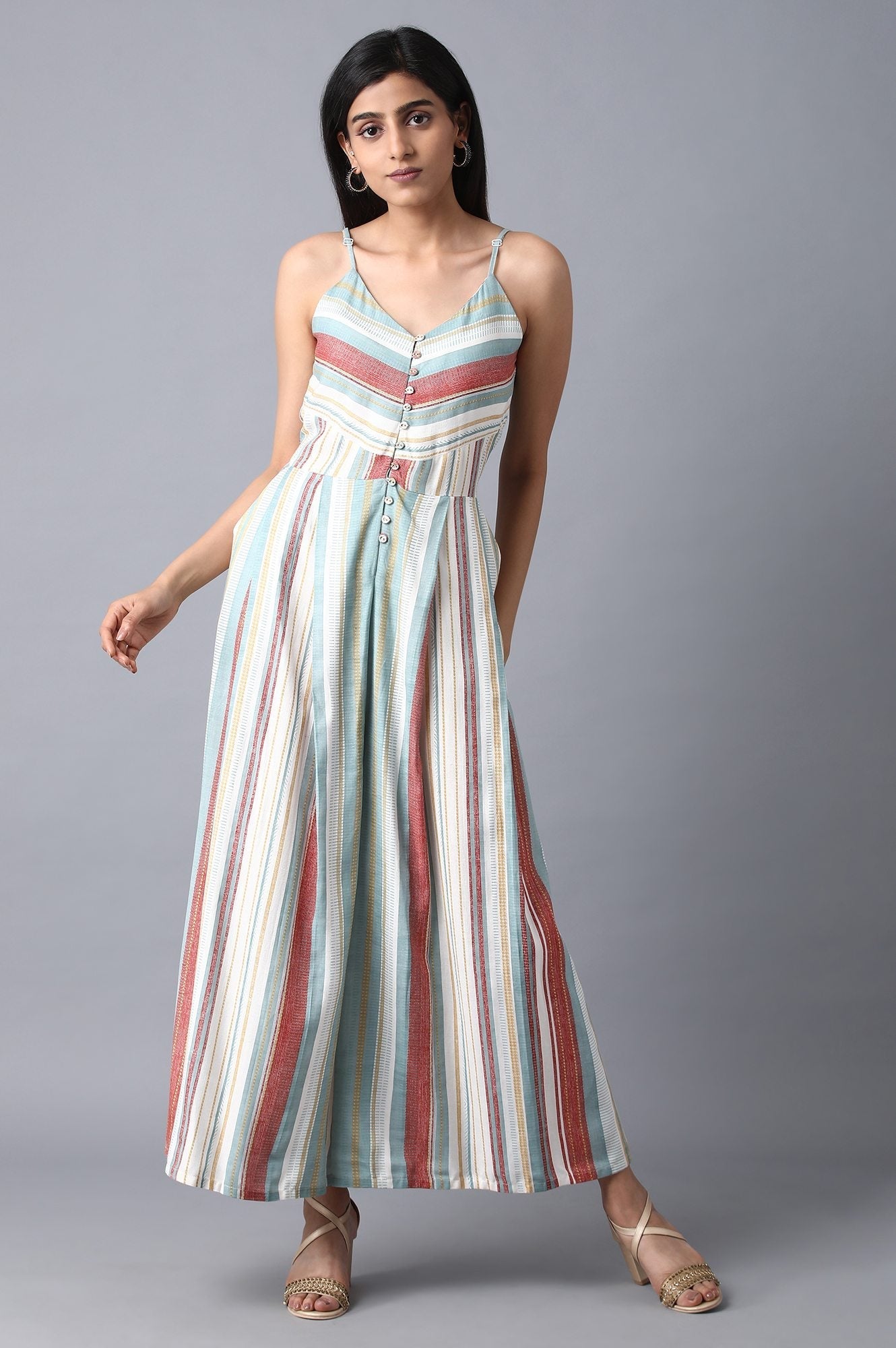 https://cdn.shopify.com/s/files/1/0722/3148/5636/files/20FEWS12448-112056_7_3eb248c6-c06f-4cde-b733-0d2cf776c660.jpg?v=1760468934