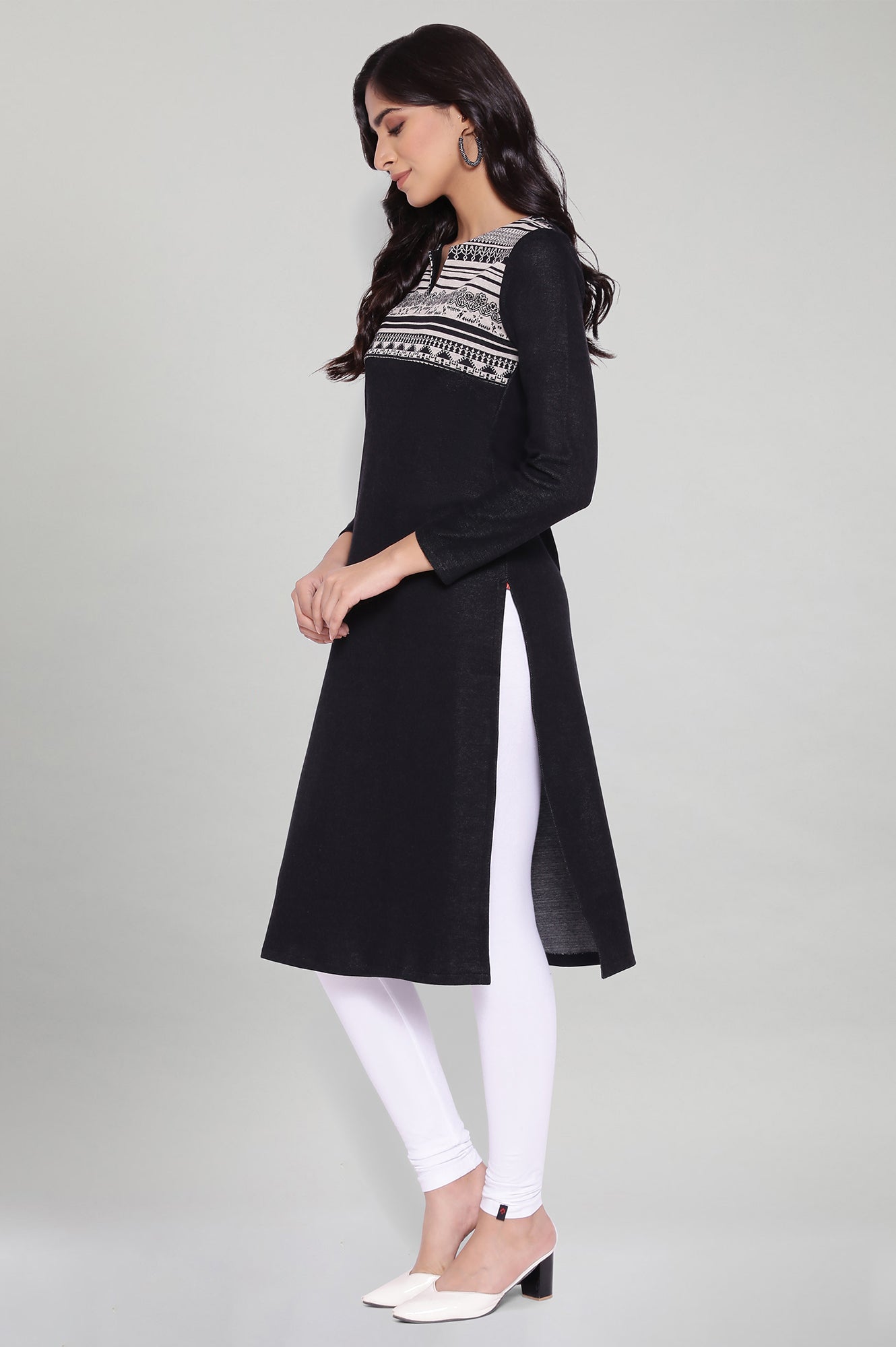 https://cdn.shopify.com/s/files/1/0722/3148/5636/files/20NOW14846-C0360_3.jpg?v=1760483756