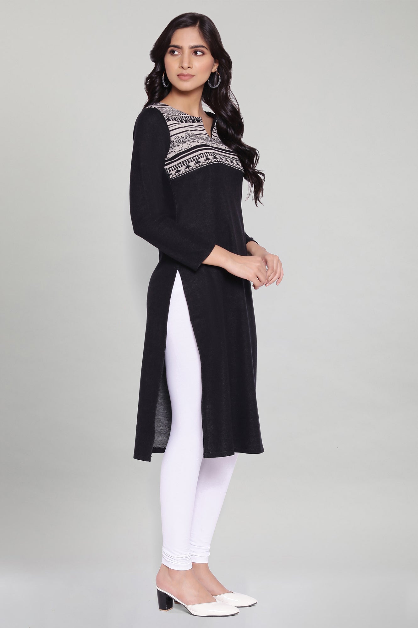 https://cdn.shopify.com/s/files/1/0722/3148/5636/files/20NOW14846-C0360_4.jpg?v=1760483756