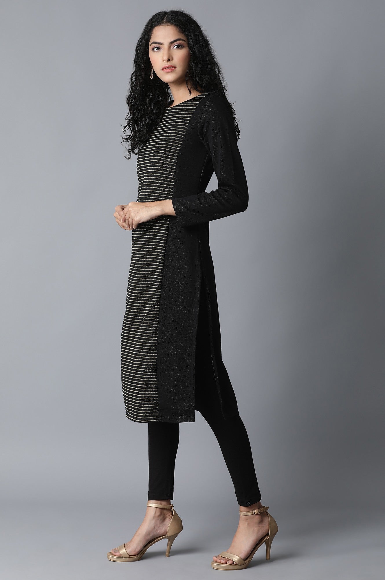 https://cdn.shopify.com/s/files/1/0722/3148/5636/files/20NOW14883-C1184_3_e145a2a7-e4d0-4599-906f-863ac5730801.jpg?v=1760485050