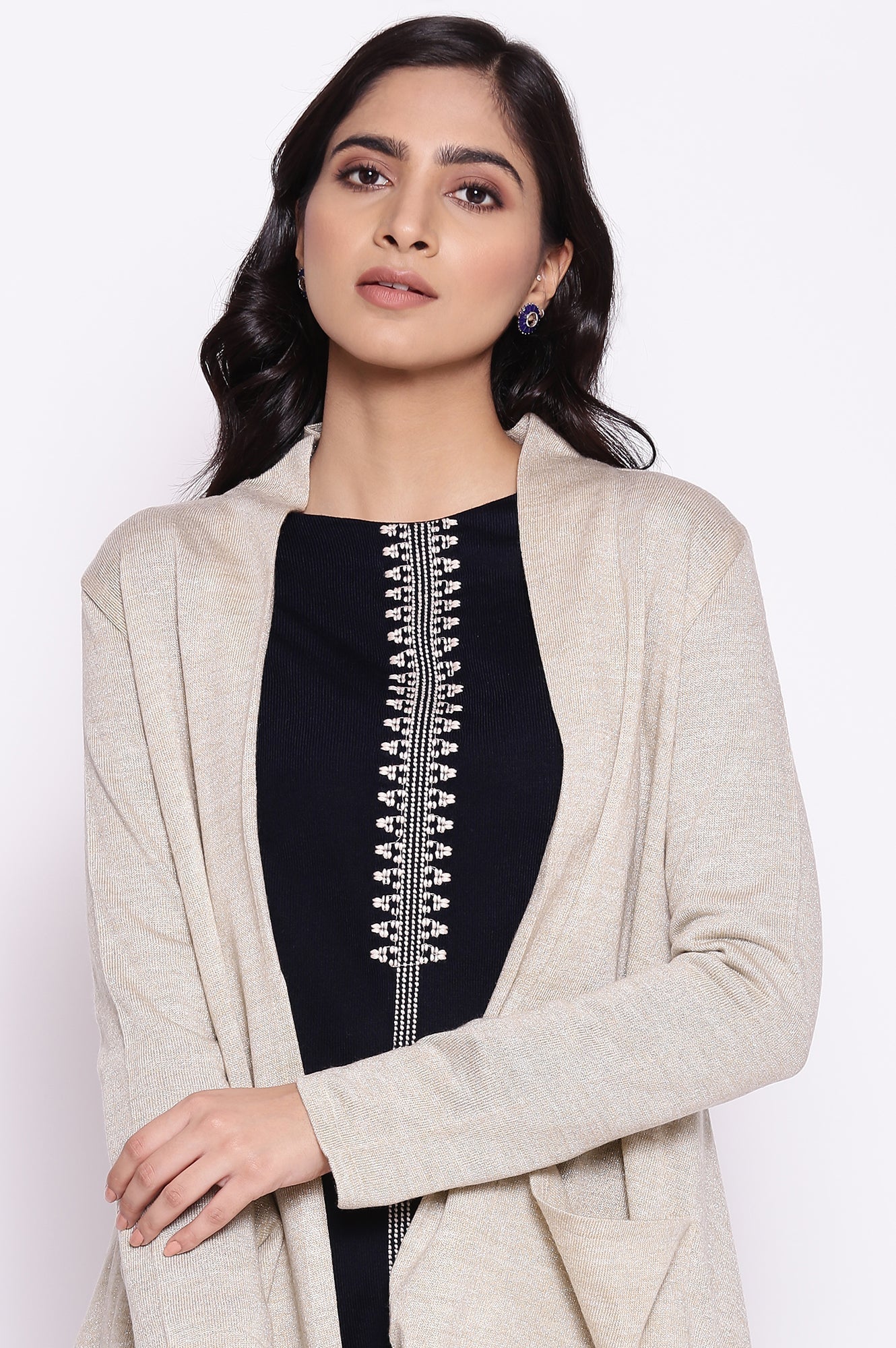 https://cdn.shopify.com/s/files/1/0722/3148/5636/files/20NOW40055-C4390_5_3c5cf0ef-aeb5-406d-a824-e511004c43de.jpg?v=1772277577