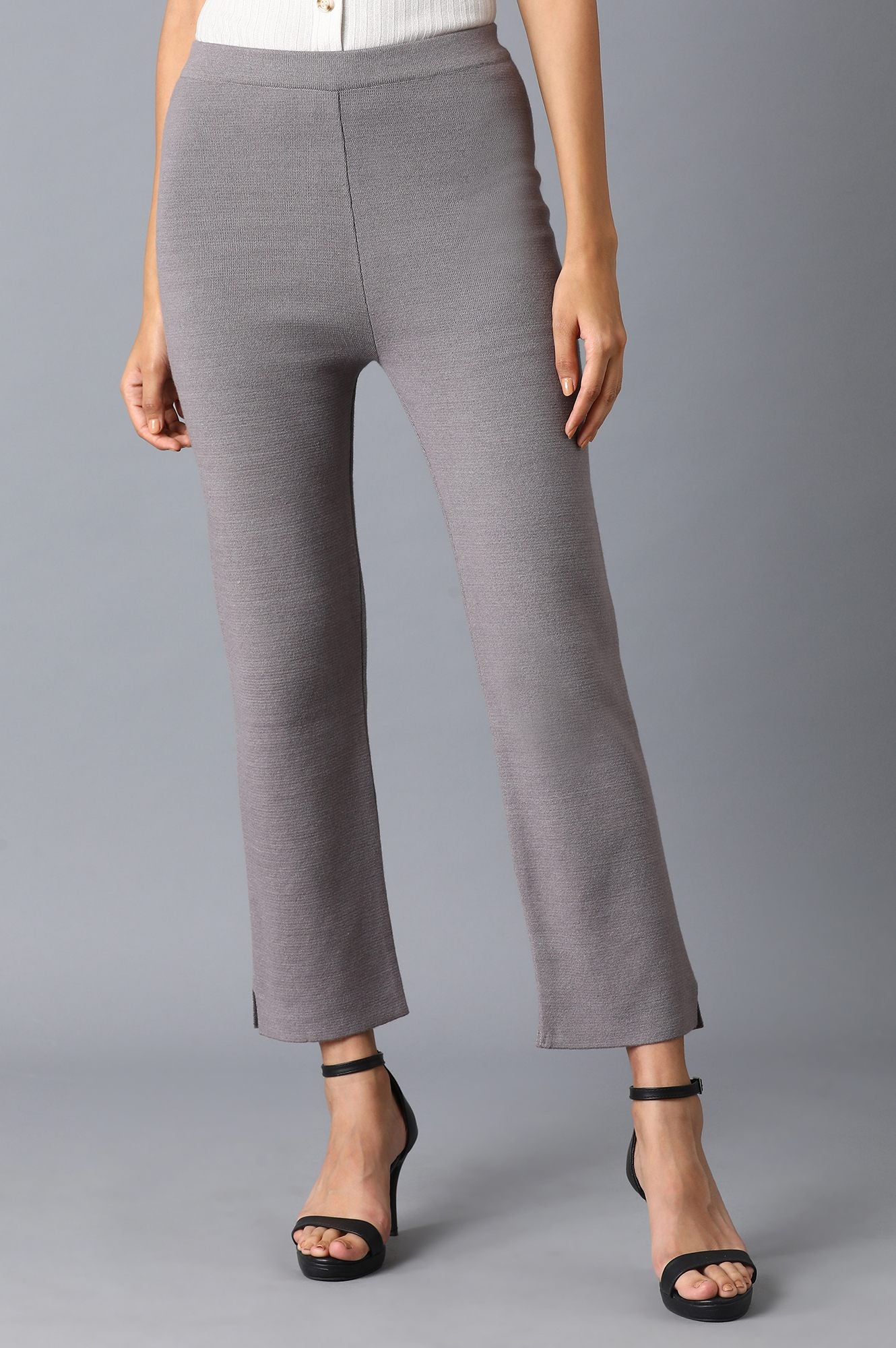 https://cdn.shopify.com/s/files/1/0722/3148/5636/files/20NOW61179-215223_1_7bd87c62-e027-43f8-9bb9-d4ce9a4f0521.jpg?v=1760601852