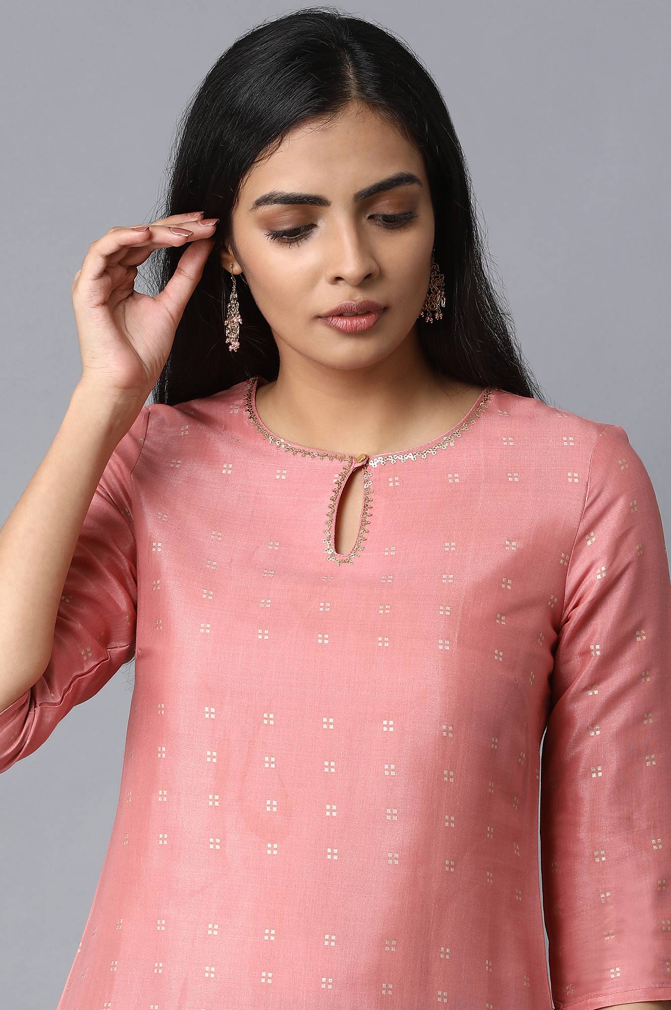 https://cdn.shopify.com/s/files/1/0722/3148/5636/files/20SKW12497B-59543_6.jpg?v=1760485099