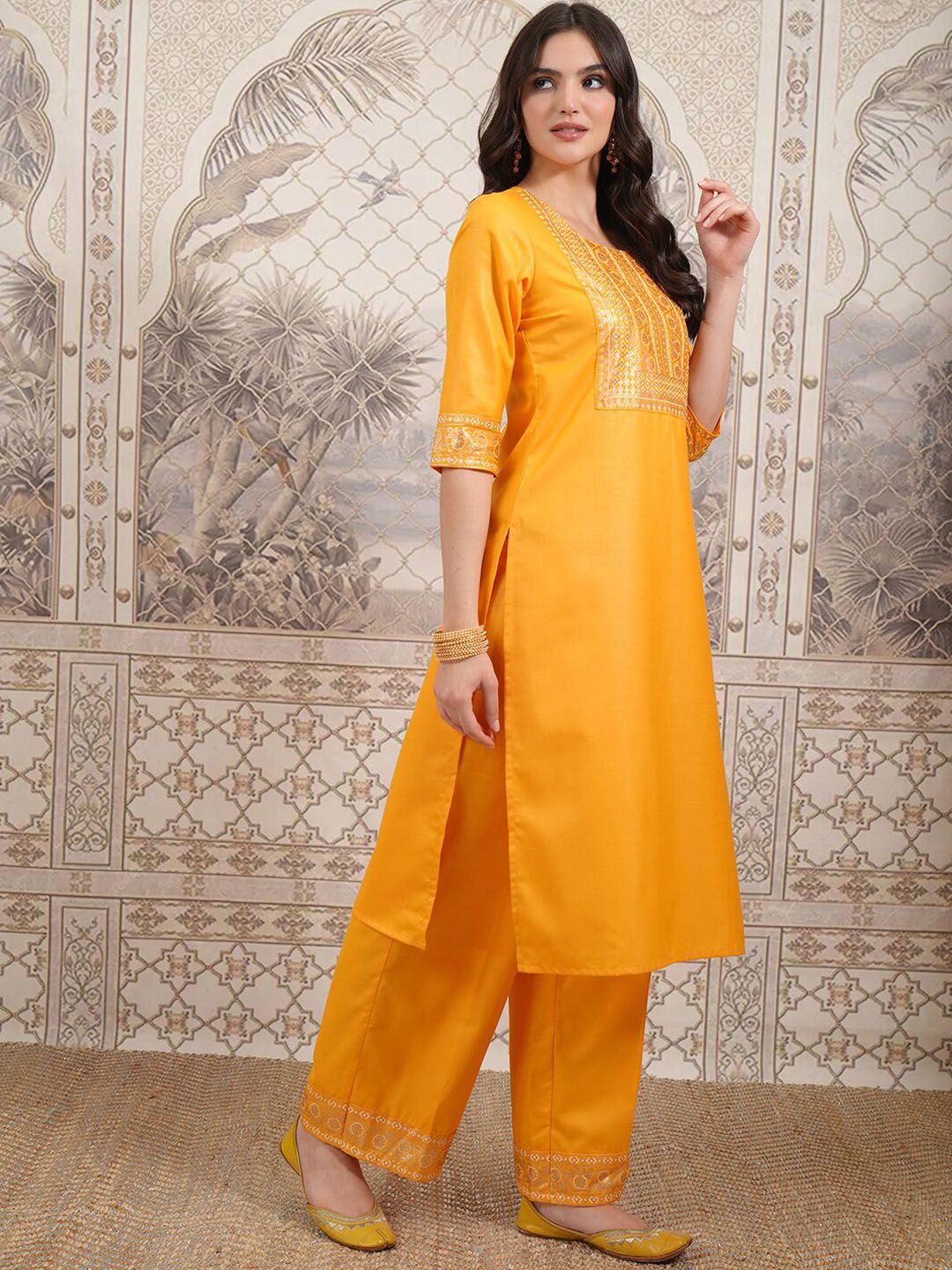Vishudh Floral Yoke Design Straight Kurta with Palazzos & With Dupatta