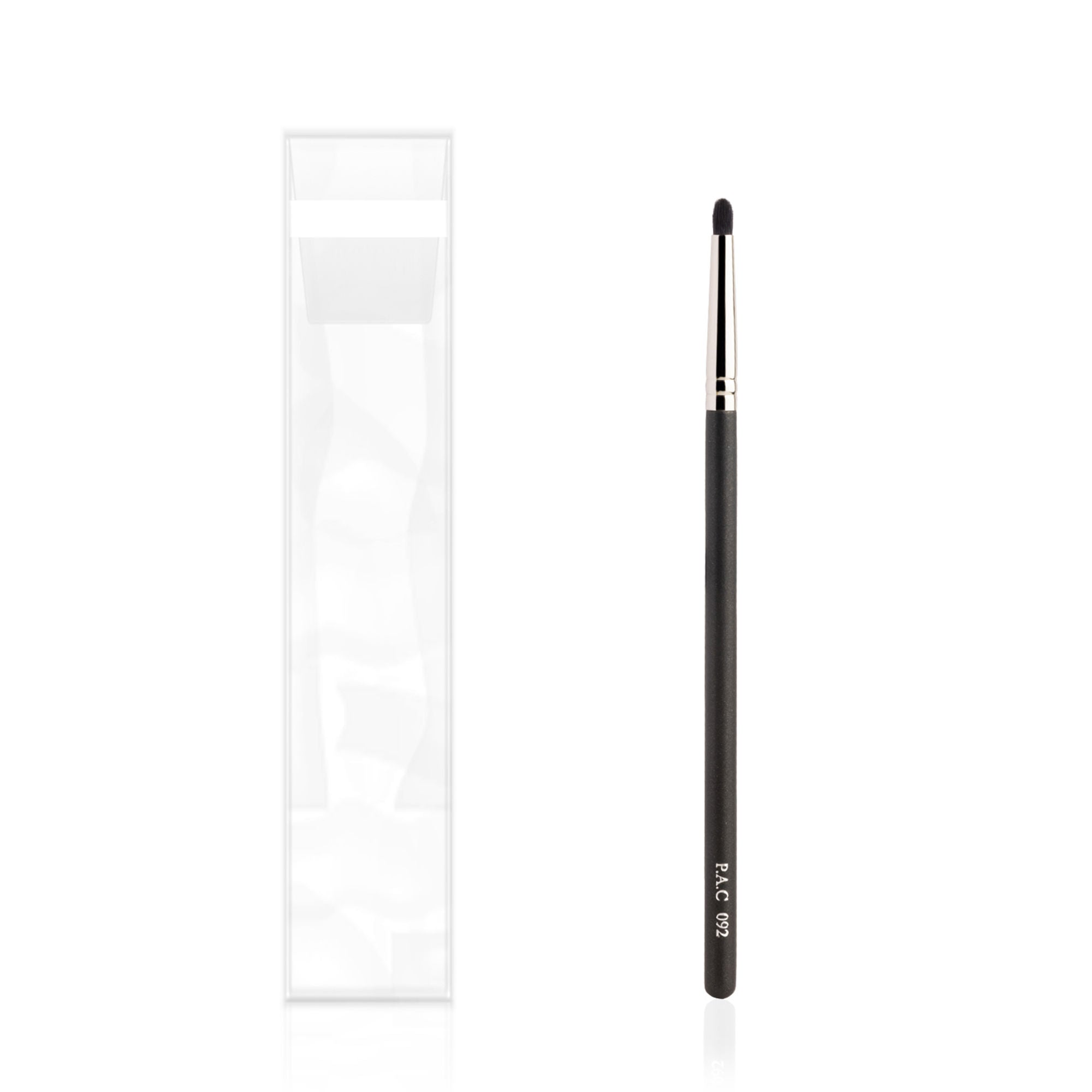 PAC Studio Eyeshadow Blending Brush 092 - Small Smudger Brush for Detailed Blending, Ultra Soft Bristles - Distacart