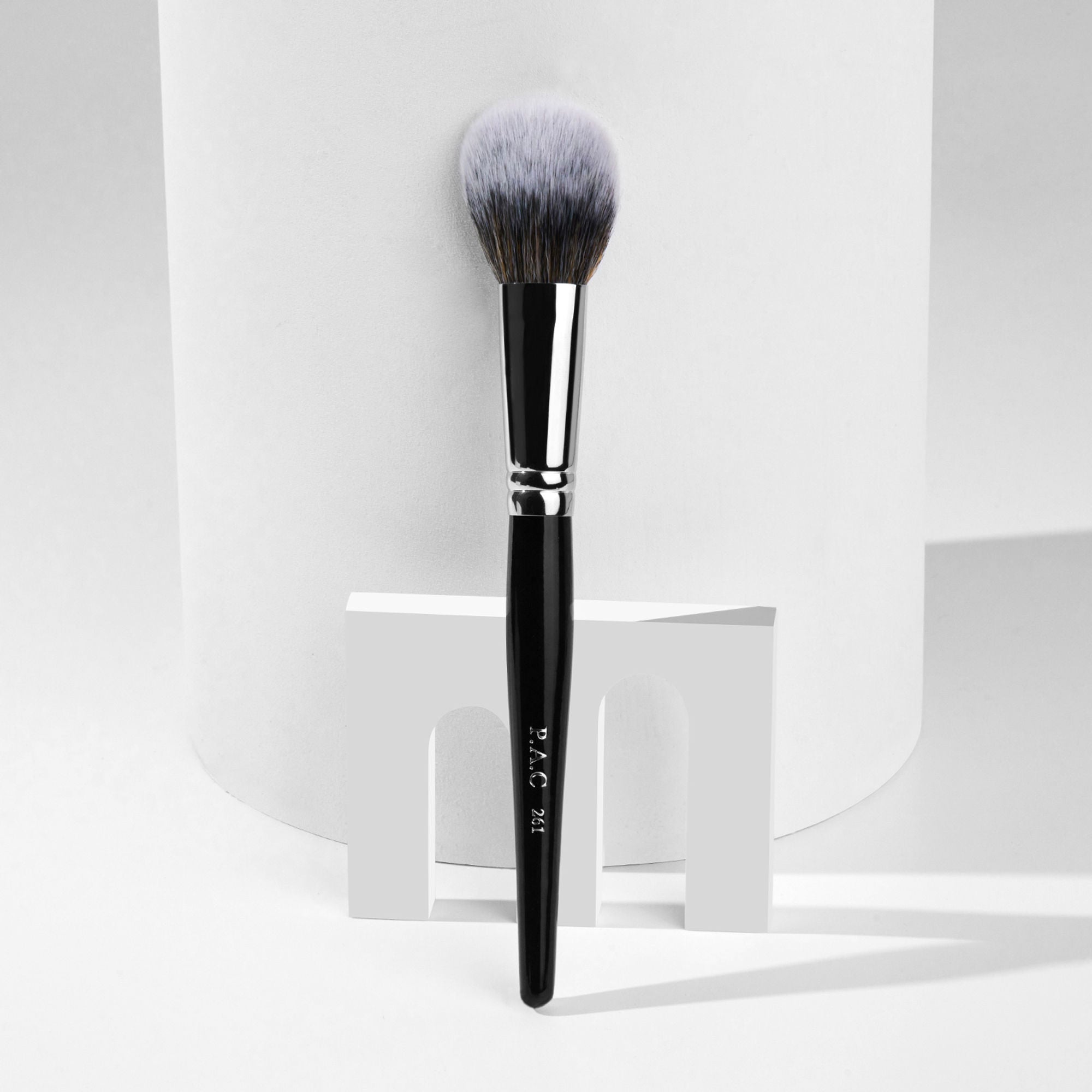PAC Studio Powder Brush - 261 - Distacart
