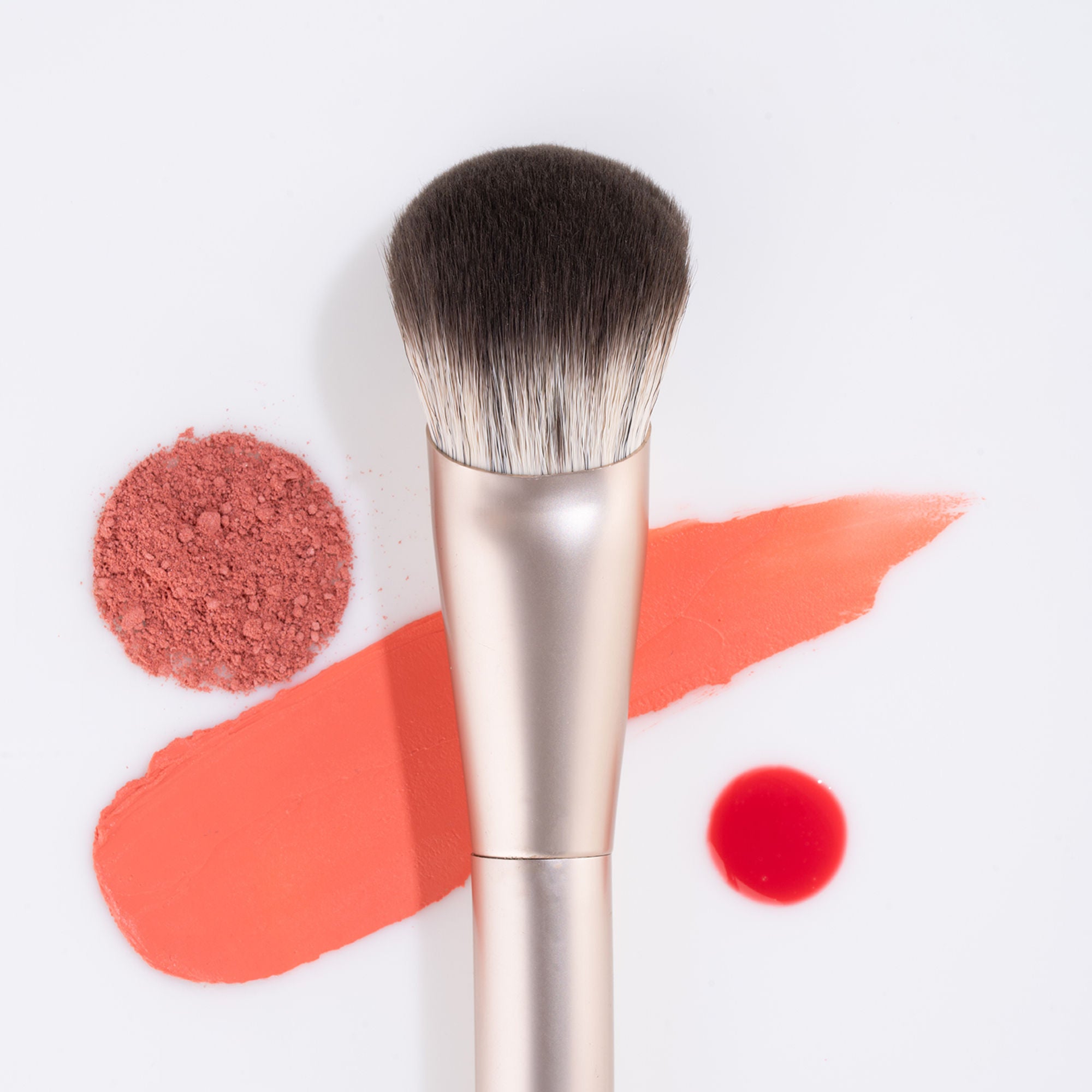 PAC Studio S04 Blush Brush - Fluffy Expertly Angled Blush Brush, Works Effortlessly with All Formulas
