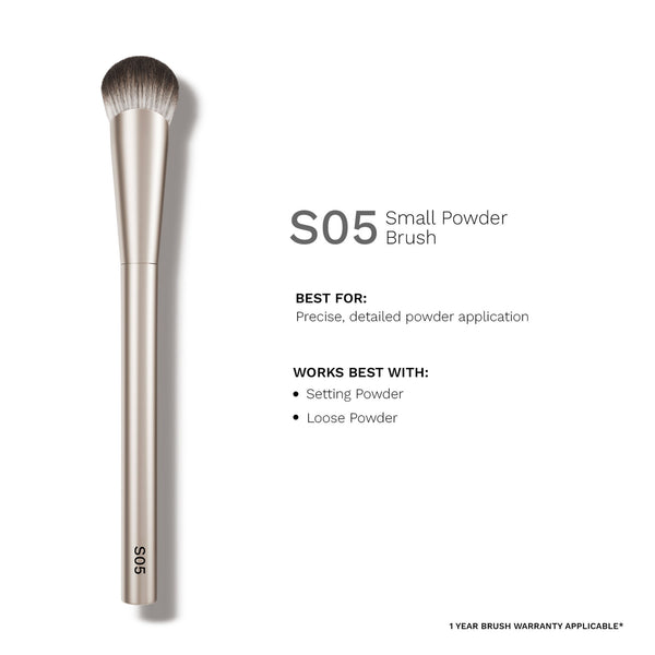 PAC S05 Small Powder Brush - Tapered Powder Brush for Expert Precision, Ideal for Under Eye Baking