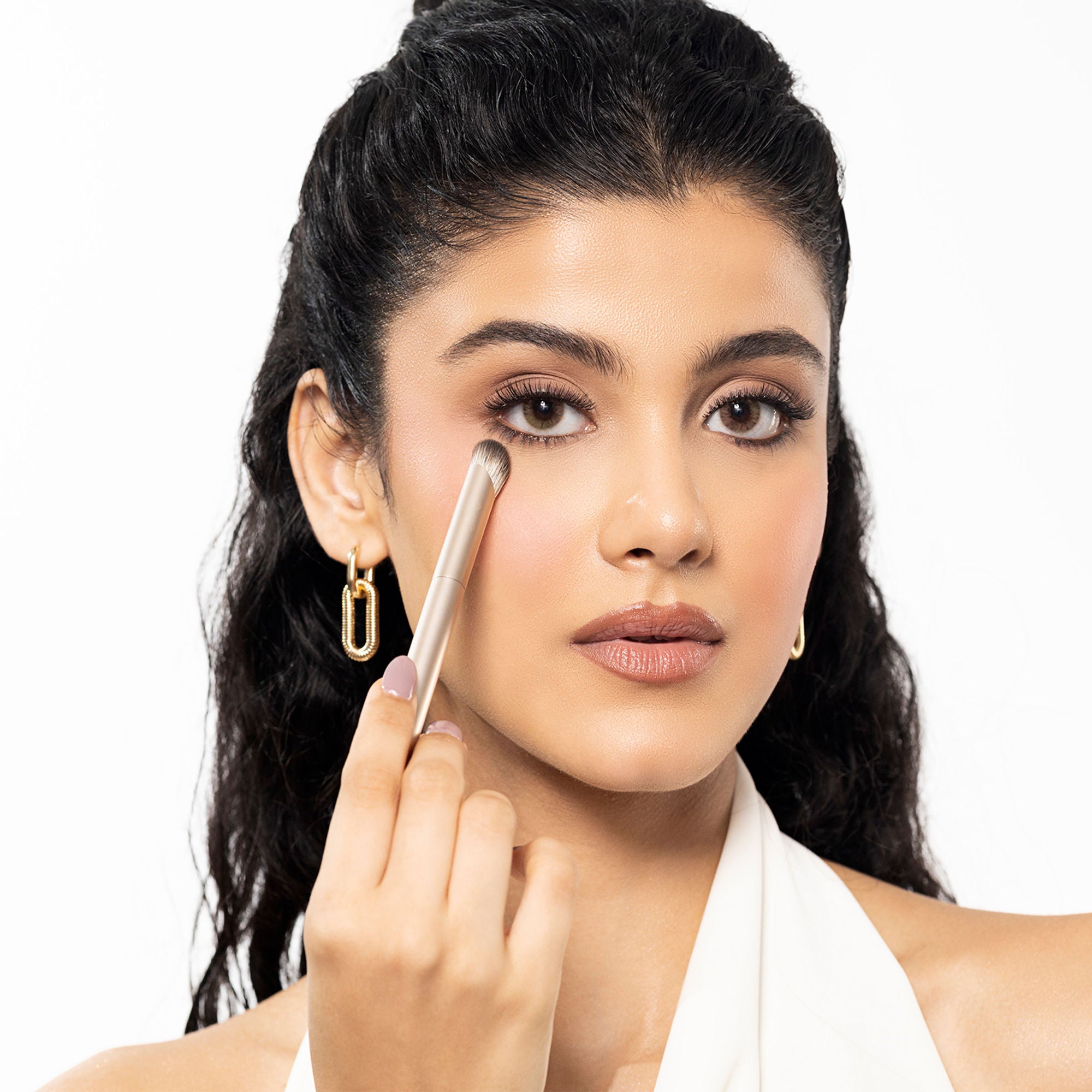 PAC Studio S11 Concealer Buffer - Densely Packed Bristles for Spot Concealing, High Precision Blending