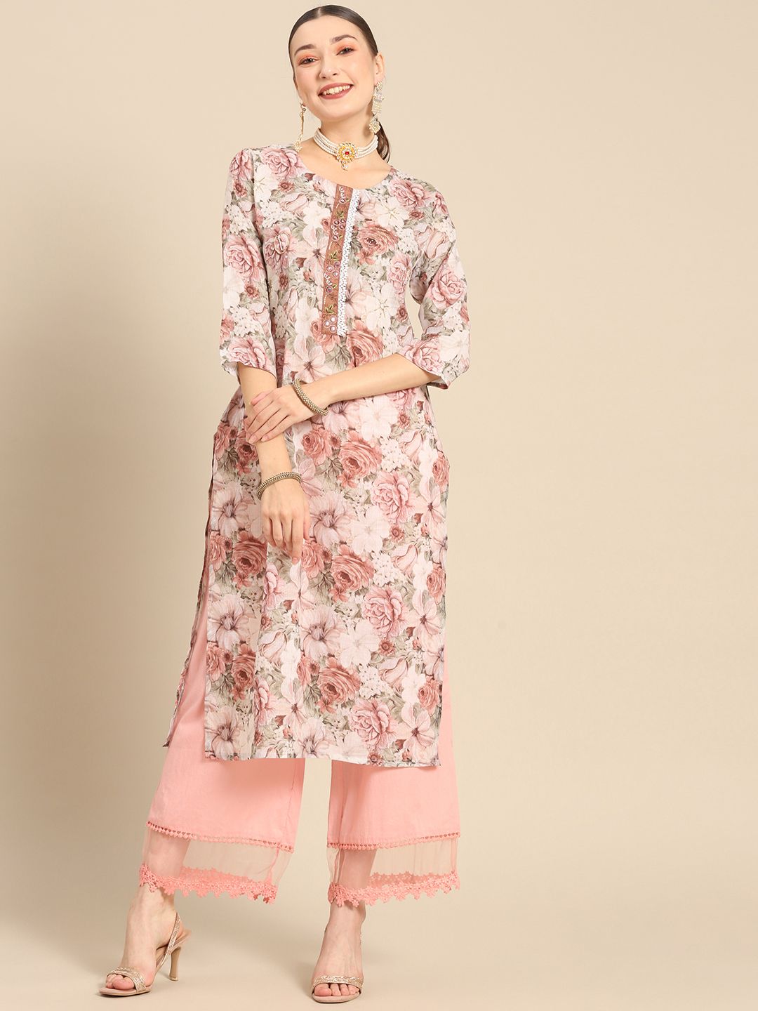 Sangria Women White & Pink Floral Printed Kurta