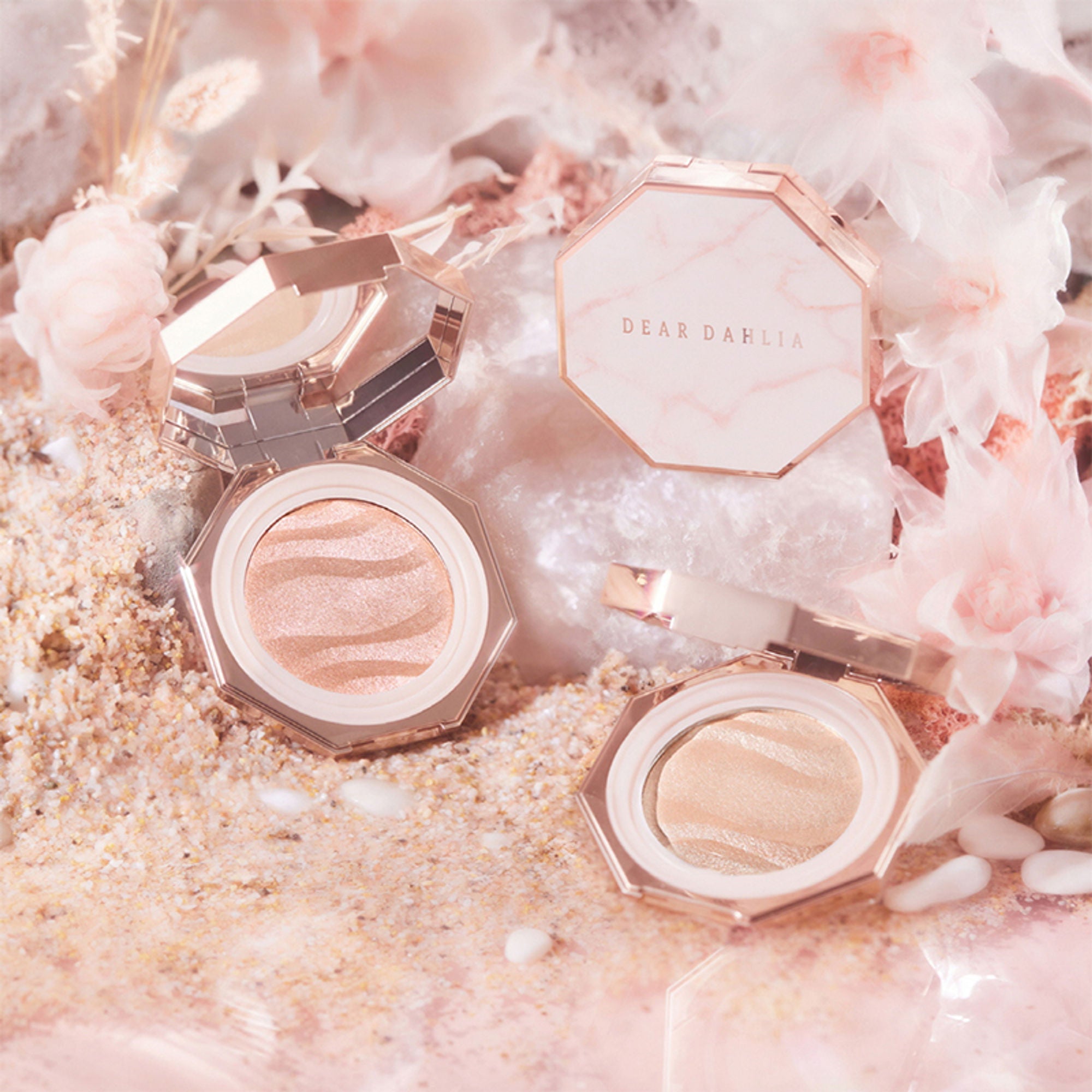 Dear Dahlia Blooming Edition Endless Glow Illuminator - Oasis - Distacart